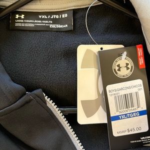 Under Armour Cold Gear. Zip Front Hoodie Youth XL